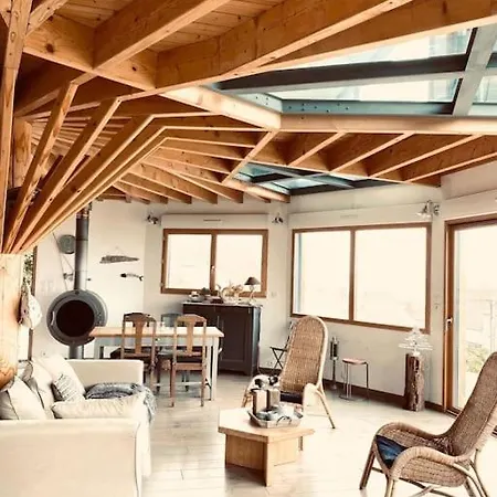 Superbe Maison Design En Bois Vue 度假居